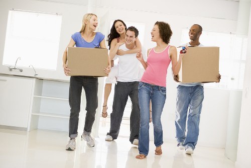 Streamlined unpacking service with smart organization and setup