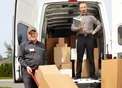 Expert local movers managing commercial relocation in Fulham